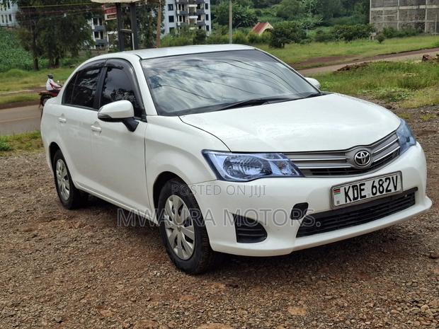 Toyota Axio 1.5 G 2WD 2014 White