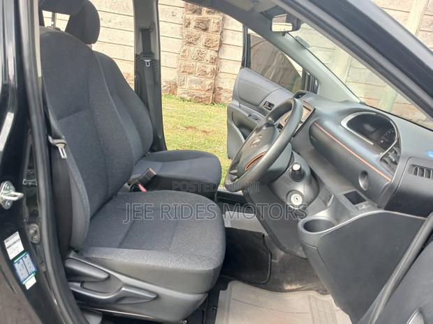 Toyota Sienta 1.5 FWD (6-seater) 2018 Black