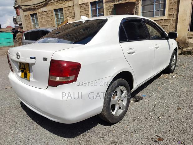 Toyota Axio 2010 White