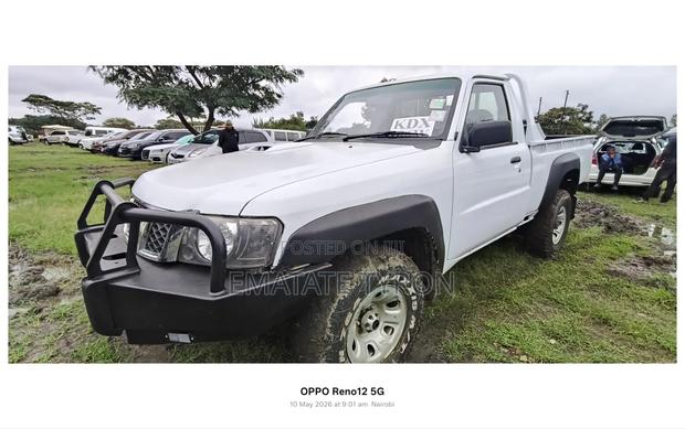 Nissan Patrol 2016 White