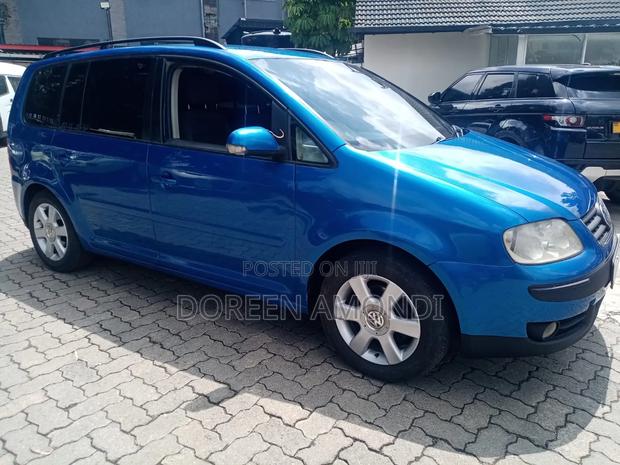 Volkswagen Touran 2006 Blue