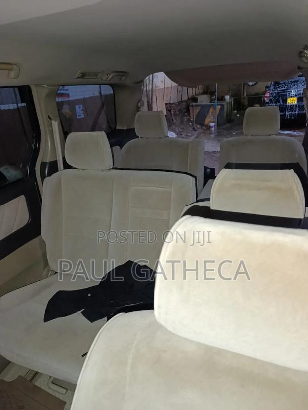 Toyota Alphard 2006 Silver