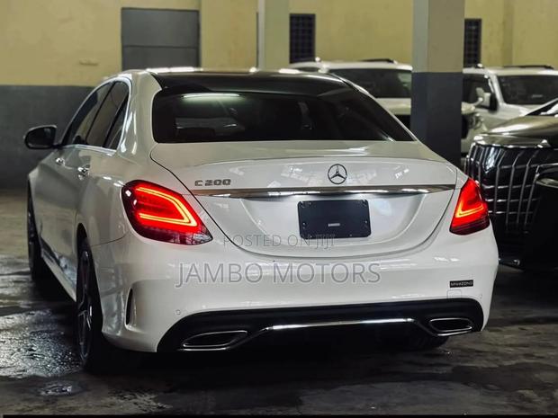 Mercedes-Benz C200 2020 White