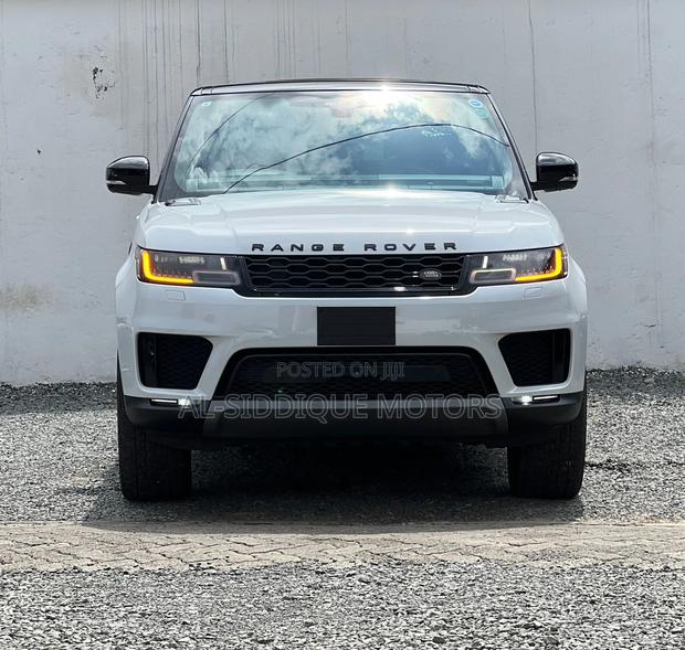 Land Rover Range Rover 3.0L V6 Turbocharged Diesel Td6 2019 White