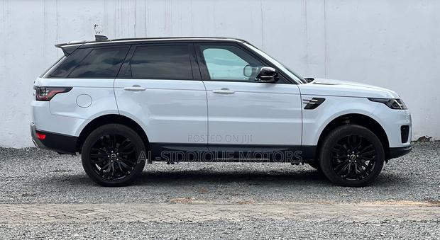 Land Rover Range Rover 3.0L V6 Turbocharged Diesel Td6 2019 White