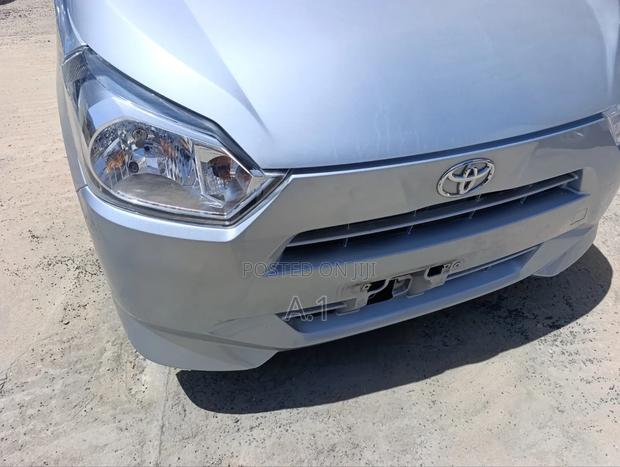 Daihatsu Mira 2018 Silver