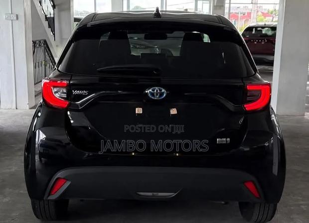 Toyota Yaris 2021 Black