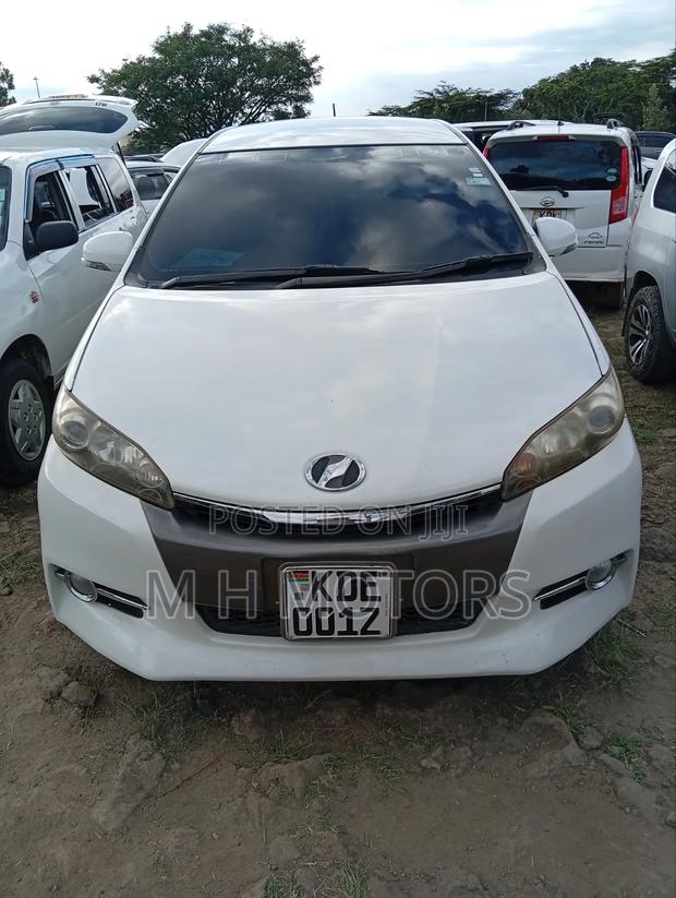 Toyota Wish 2015 White