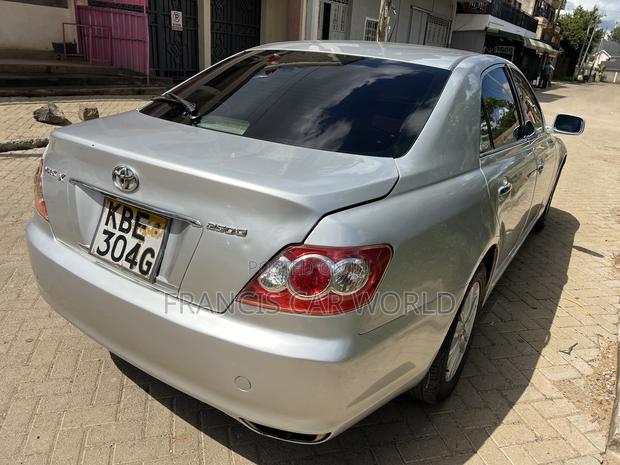 Toyota Mark X 2006 Silver