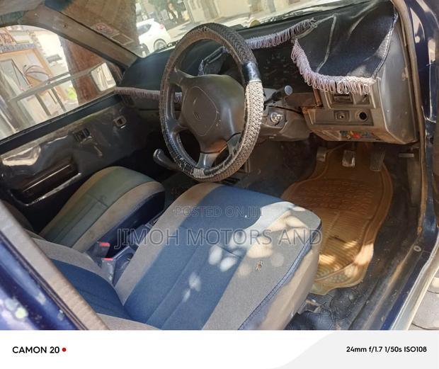 Mitsubishi L200 2001 Blue