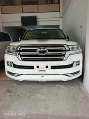 Toyota Land Cruiser 2019 White for sale