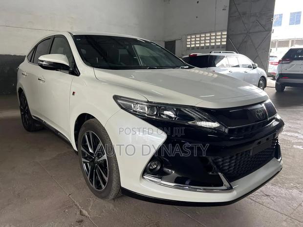 Toyota Harrier 2020 White
