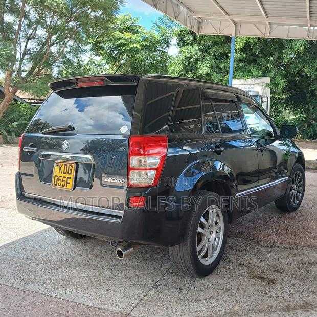 Suzuki Escudo SV Premium 2014 Black