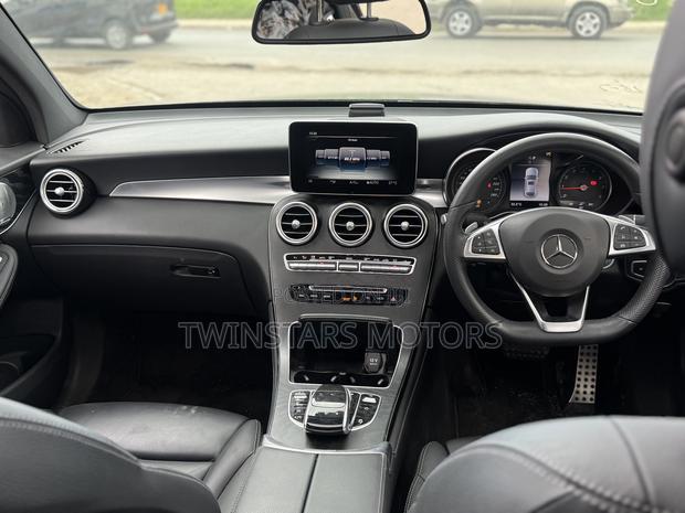 Mercedes-Benz GLC-Class 2019 Black