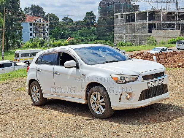 Mitsubishi RVR 2.0 2012 White