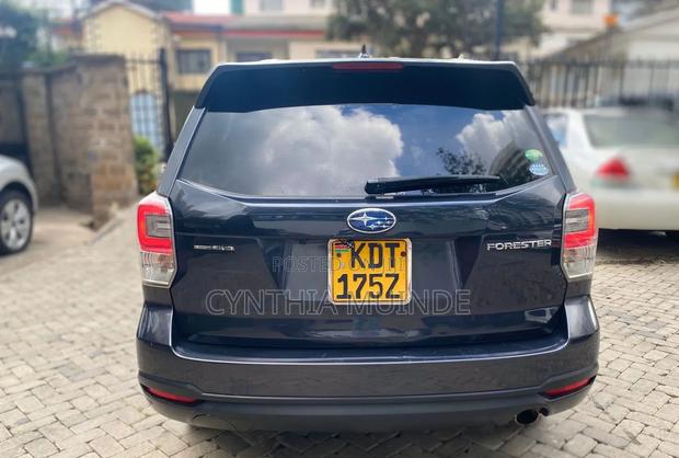 Subaru Forester 2016 Gray