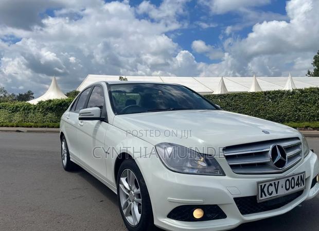 Mercedes-Benz C200 2012 White