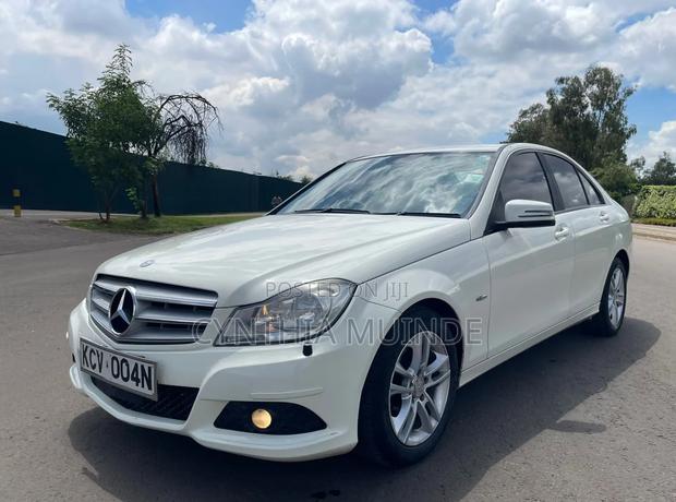 Mercedes-Benz C200 2012 White