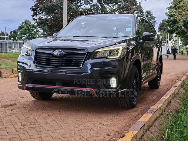 Subaru Forester Limited AWD 2019 Gray