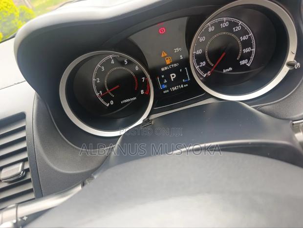 Mitsubishi Galant 2011 Red