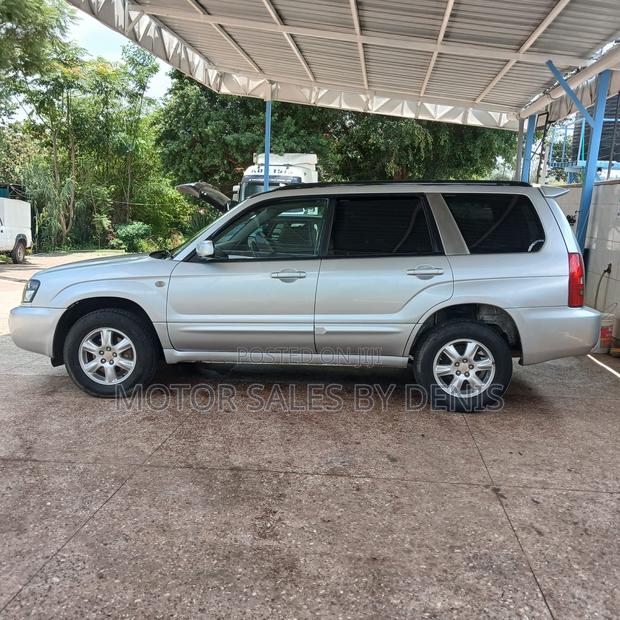 Subaru Forester Automatic 2004 Silver