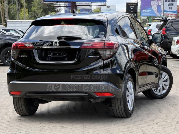 Honda Vezel 1.5 Hybrid 2WD 2019 Black