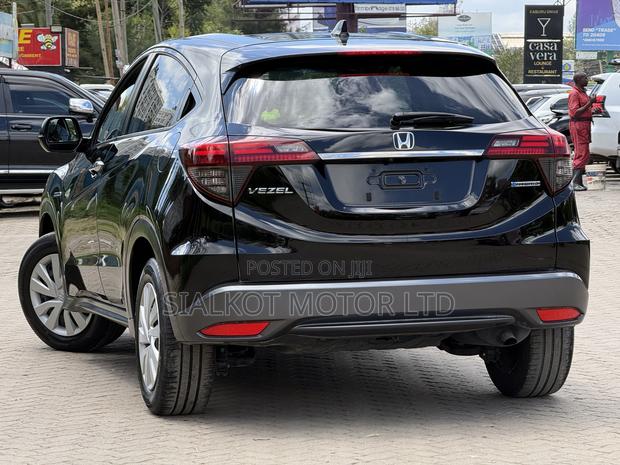 Honda Vezel 1.5 Hybrid 2WD 2019 Black