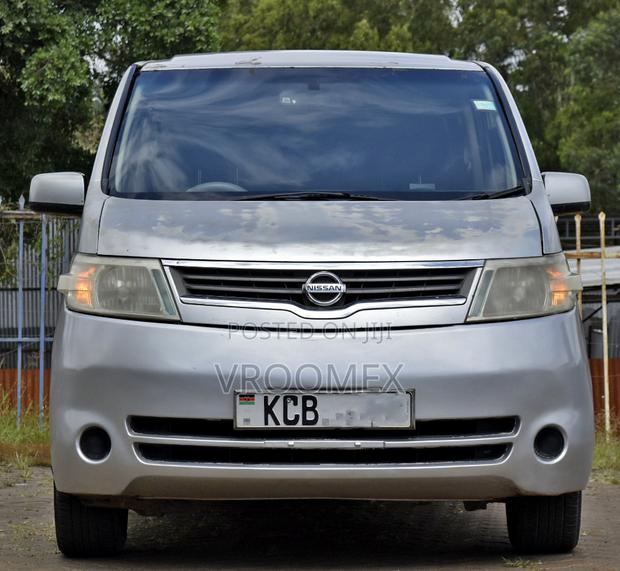 Nissan Serena 2007 Silver