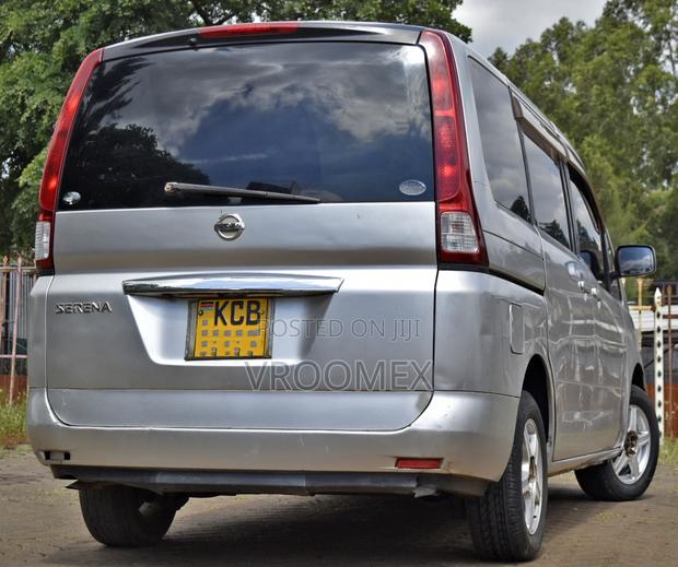 Nissan Serena 2007 Silver
