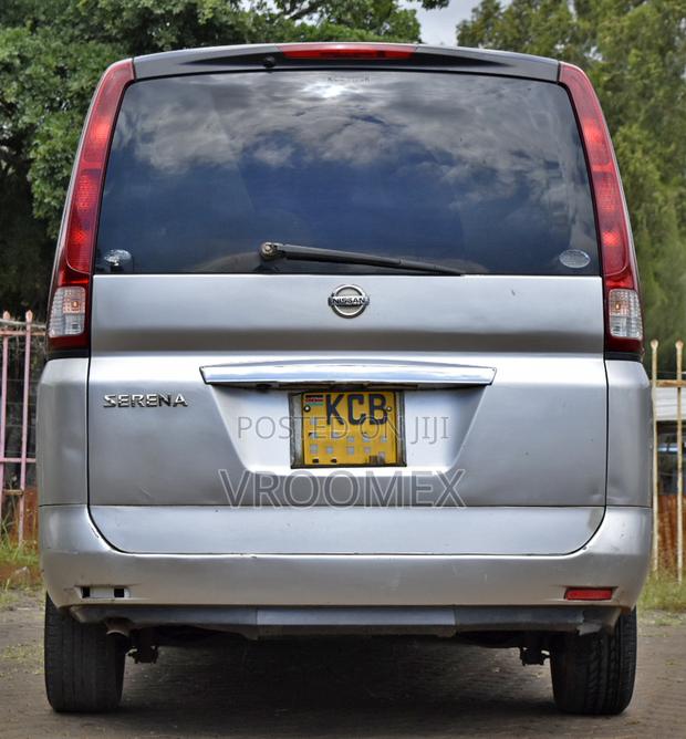 Nissan Serena 2007 Silver