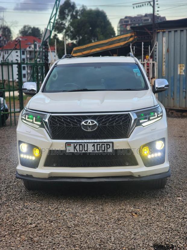 Toyota Land Cruiser Prado 2.8 D-4D 2015 Pearl