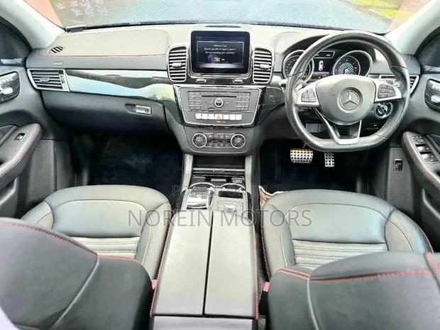 Mercedes-Benz GLE-Class GLE 350d 4MATIC 2018 Black
