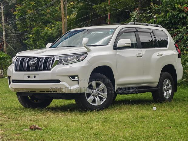Toyota Land Cruiser Prado 2.7 2020 White