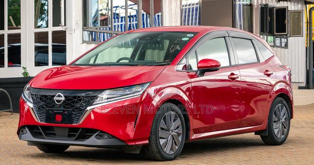 Nissan Note 1.2 Hybrid 2021 Red