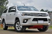 Toyota Hilux 2018 White for sale