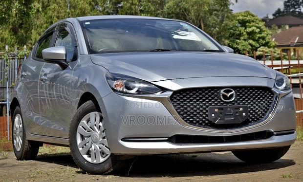 Mazda 2 2020 Silver