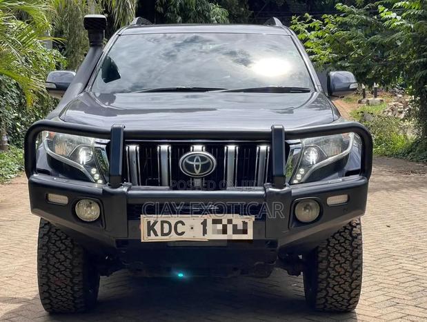 Toyota Land Cruiser Prado 3.0 TD 2013 Gray