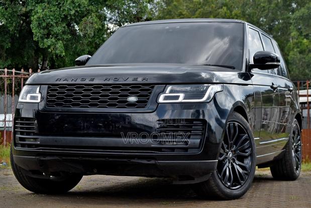 Land Rover Range Rover Vogue 2018 Black