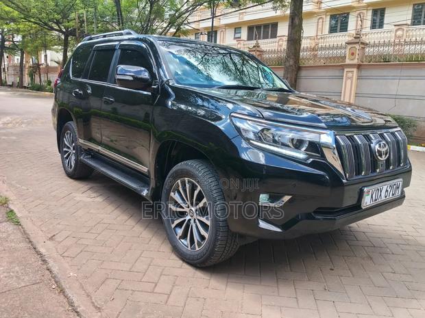 Toyota Land Cruiser Prado 2.8 2019 Black