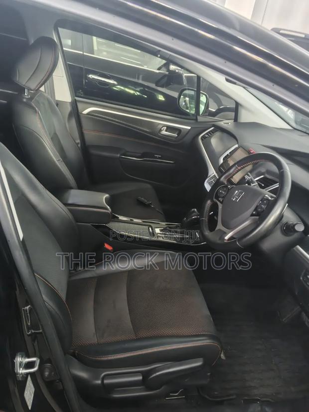 Honda Jade 2019 Black