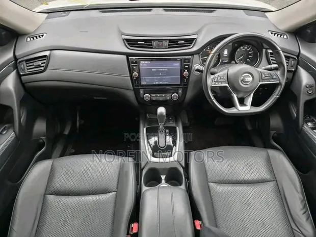 Nissan X-Trail 2.0 Hybrid FWD 2019 White