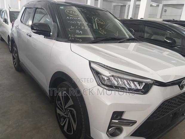 Toyota Raize 1.0 AWD 2020 White