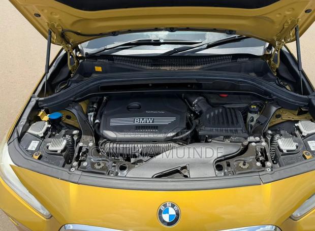 BMW X2 2018 Gold
