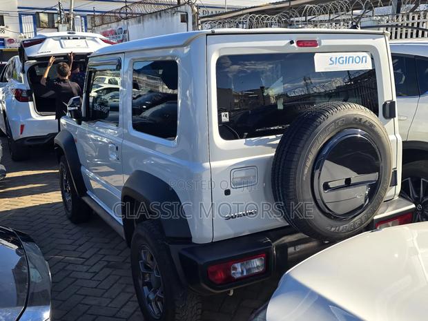 Suzuki Jimny 2020 White