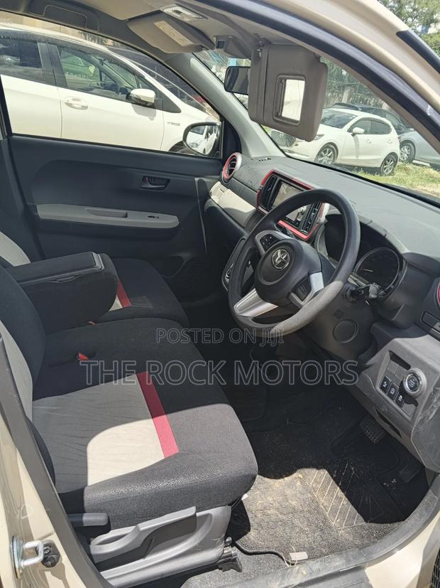 Toyota Passo 1.0 FWD 2019 White