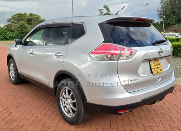 Nissan X-Trail 2014 Silver