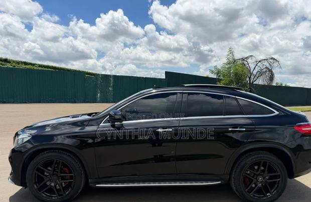 Mercedes-Benz GLE-Class 2016 Black