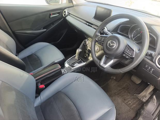 Mazda 2 2020 White