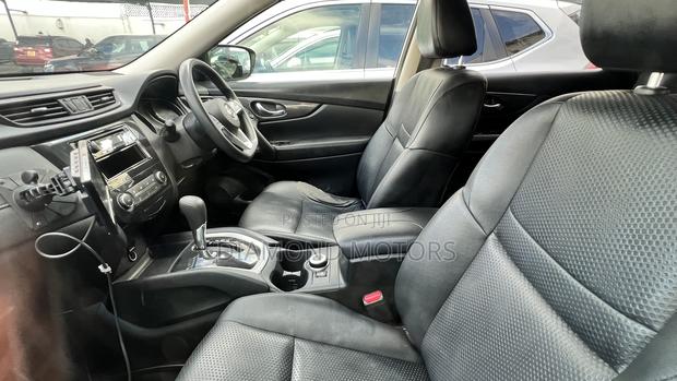 Nissan X-Trail 2019 Silver