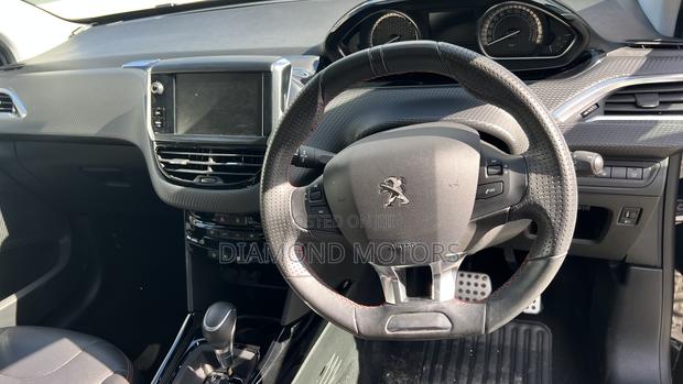 Peugeot 2008 2019 Black